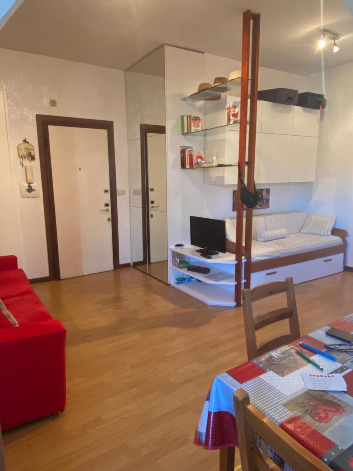 Casa Amisi Apartment โรม ภายนอก รูปภาพ