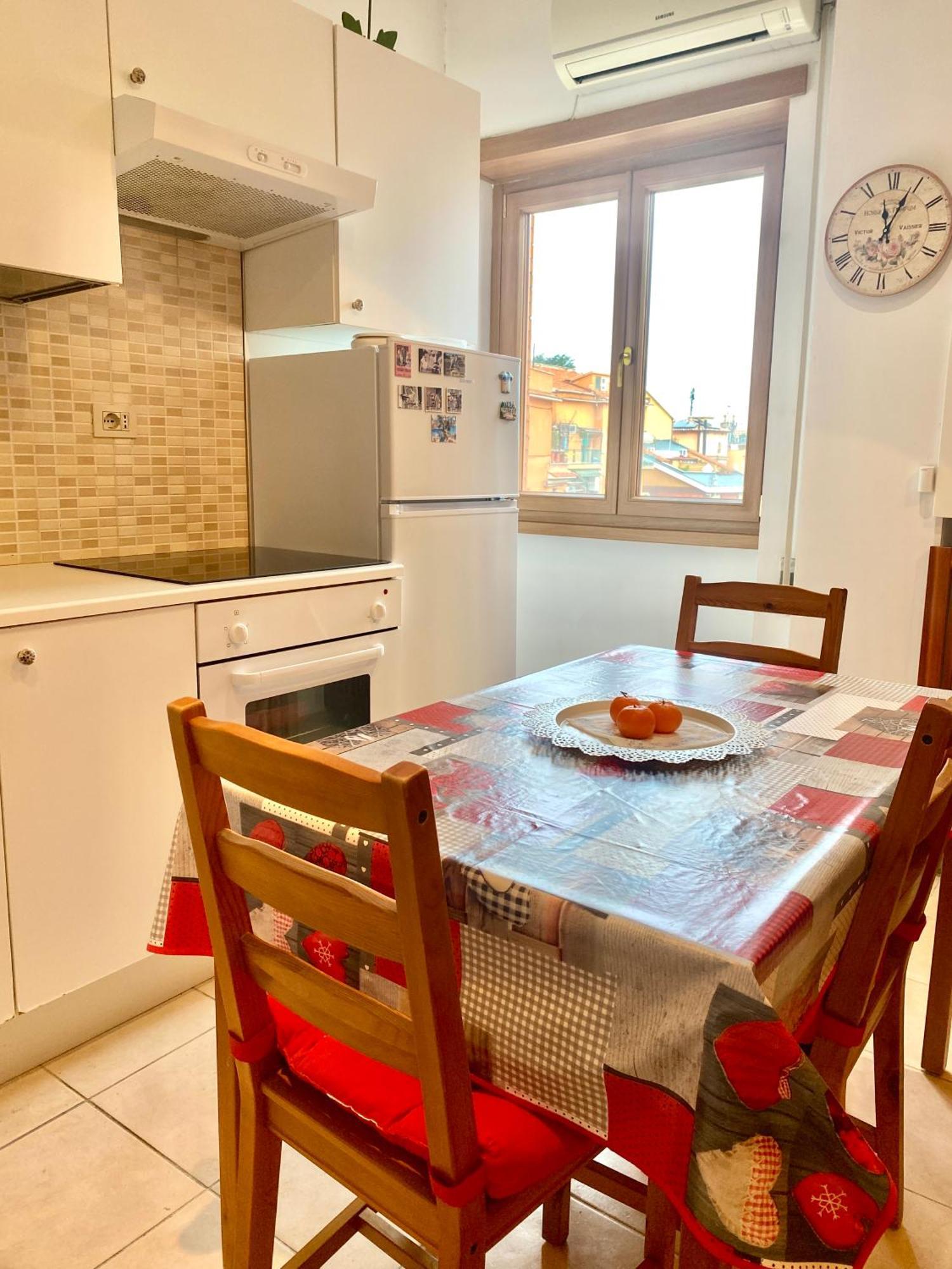 Casa Amisi Apartment โรม ภายนอก รูปภาพ